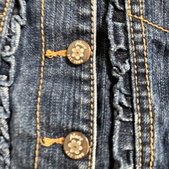 GIRLS The Childrens Place 1989 Jean Jacket size 18m with Ruffles & Flower Snaps - Picture 6 of 8